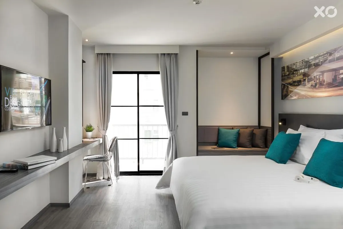 Cross Vibe Bangkok Sukhumvit