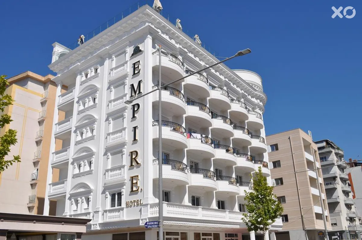 Empire Hotel