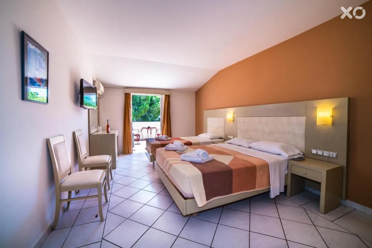 Porto Koukla Beach Hotel