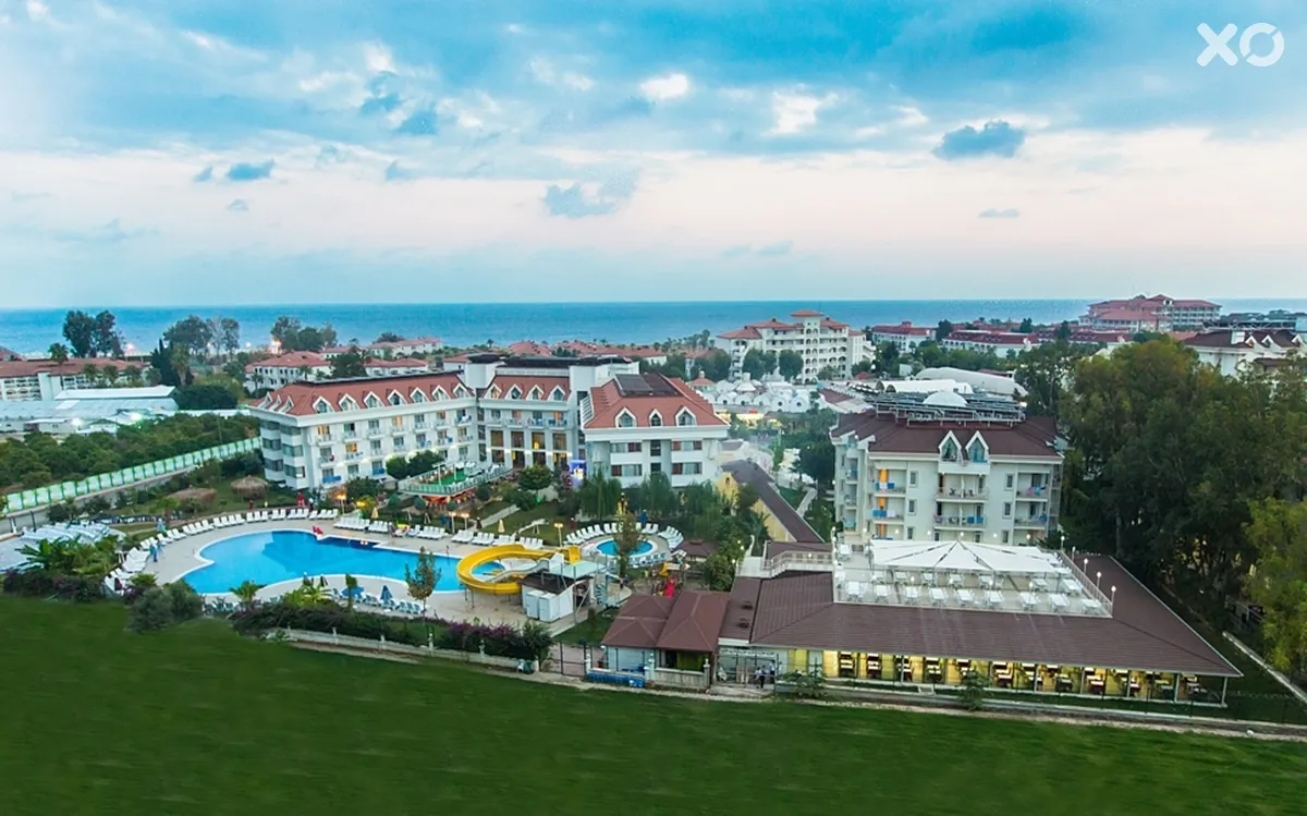 Grand Mir' Amor Hotel