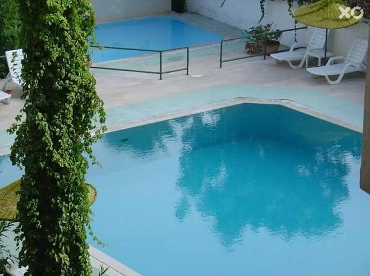 Amos Hotel