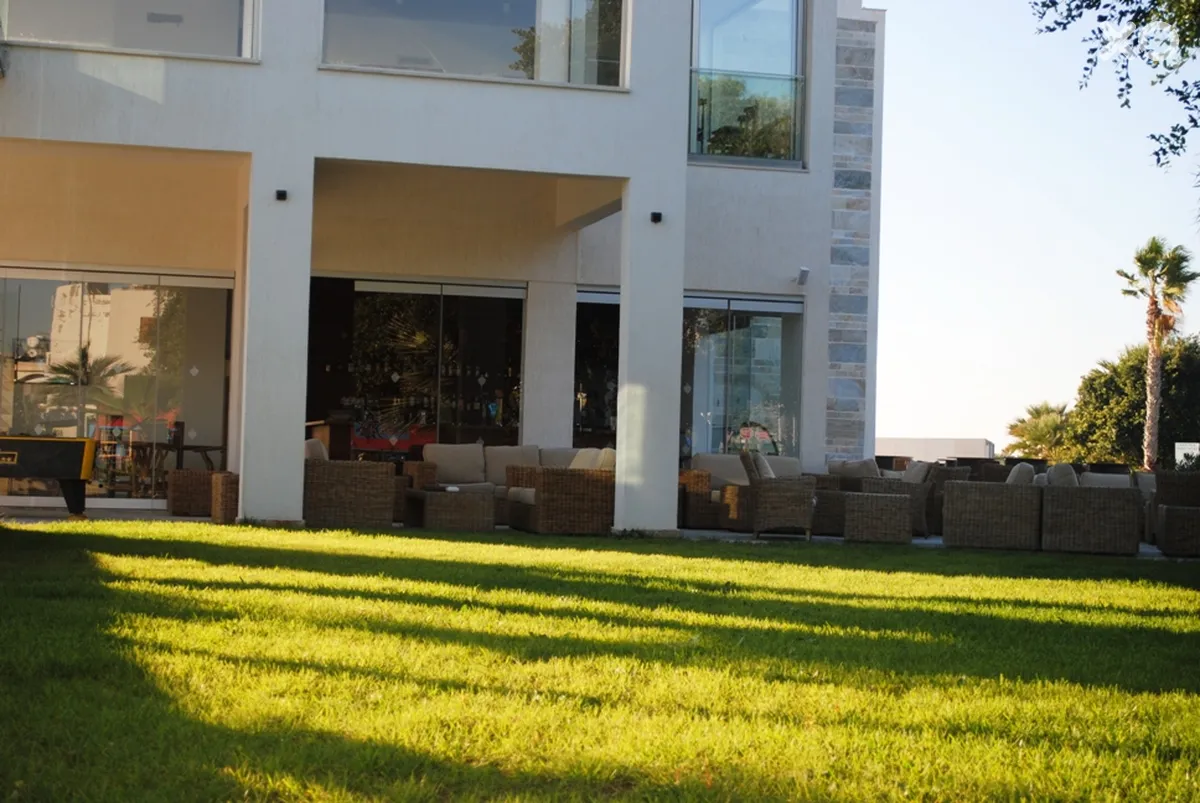 Amphora Beach Resort & Suites