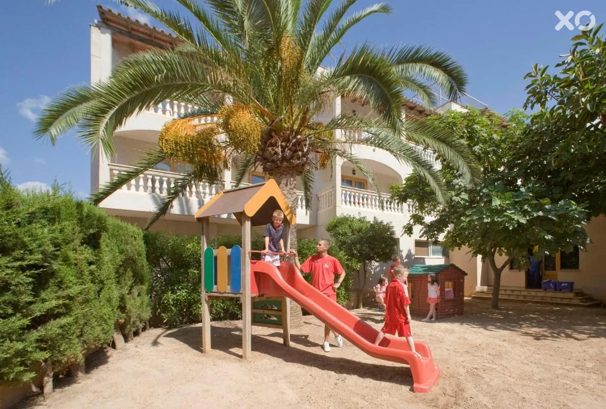 Ferrer Lime Isabel Aparthotel