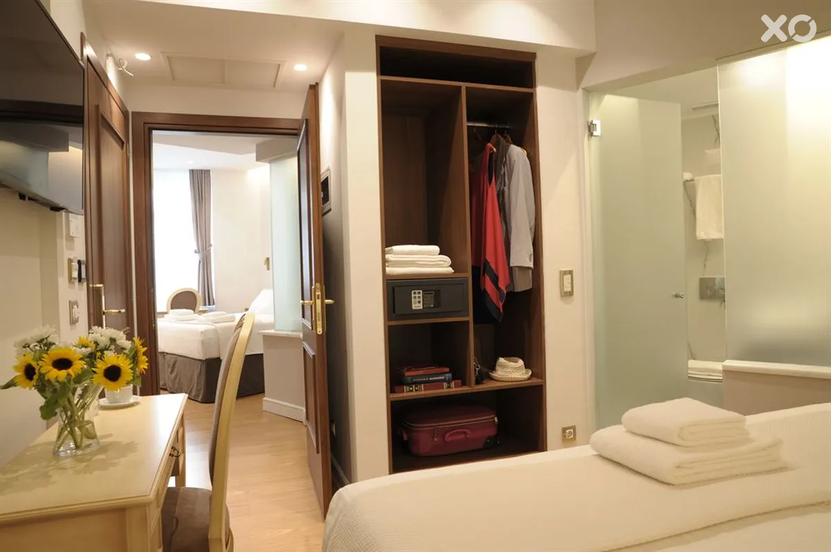 Acropolian Spirit Boutique Hotel