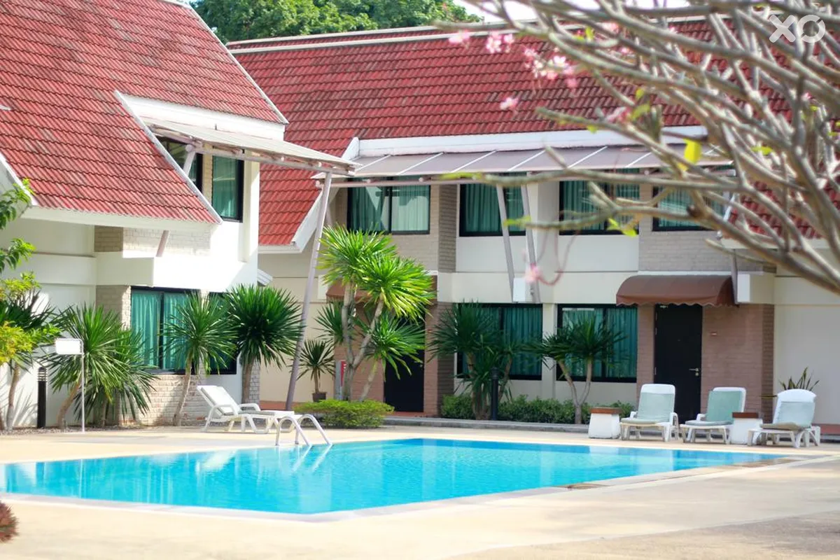 Tropicana Hotel