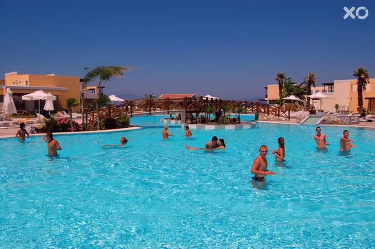 Natura Park Village
