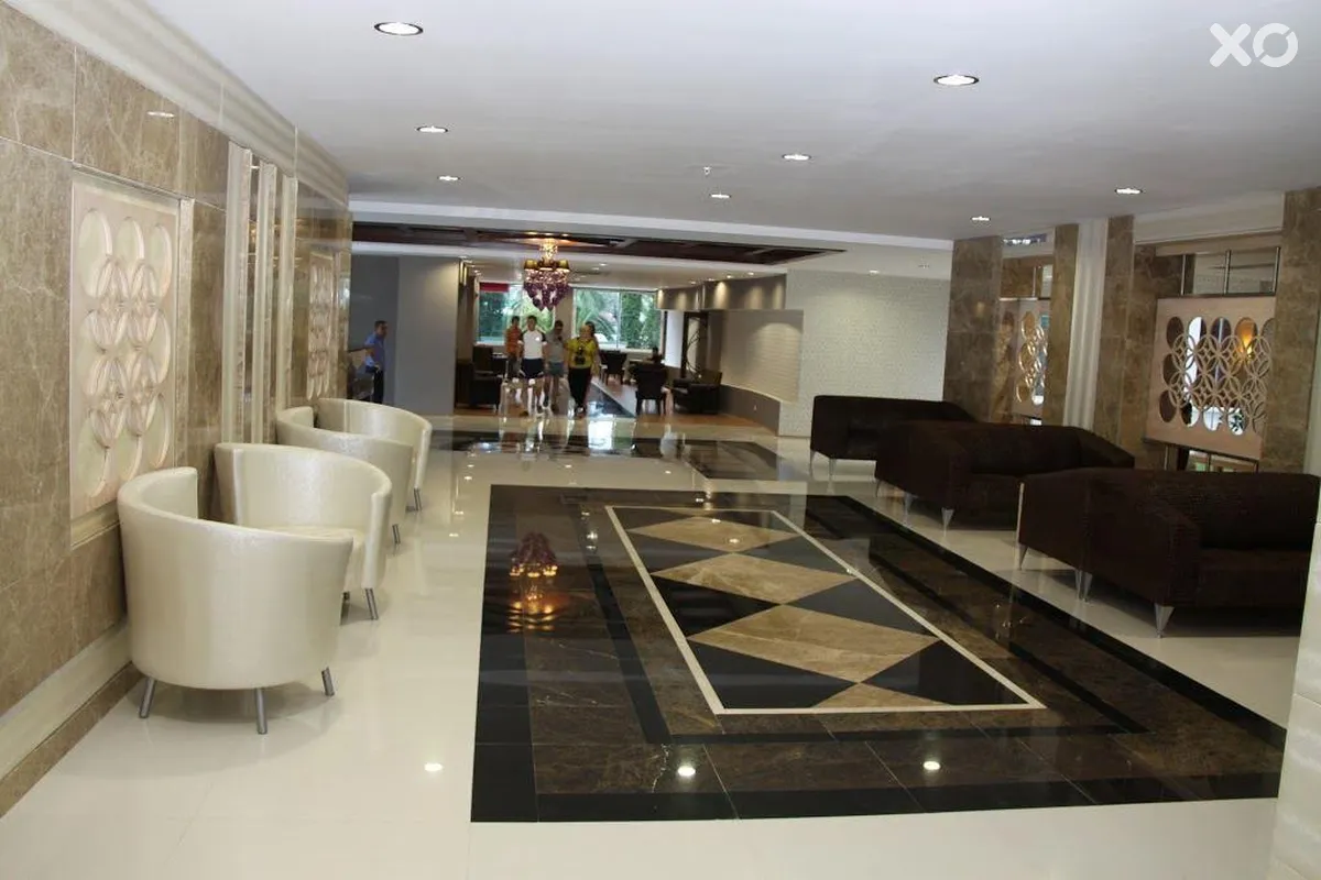 Ring Beach Hotel