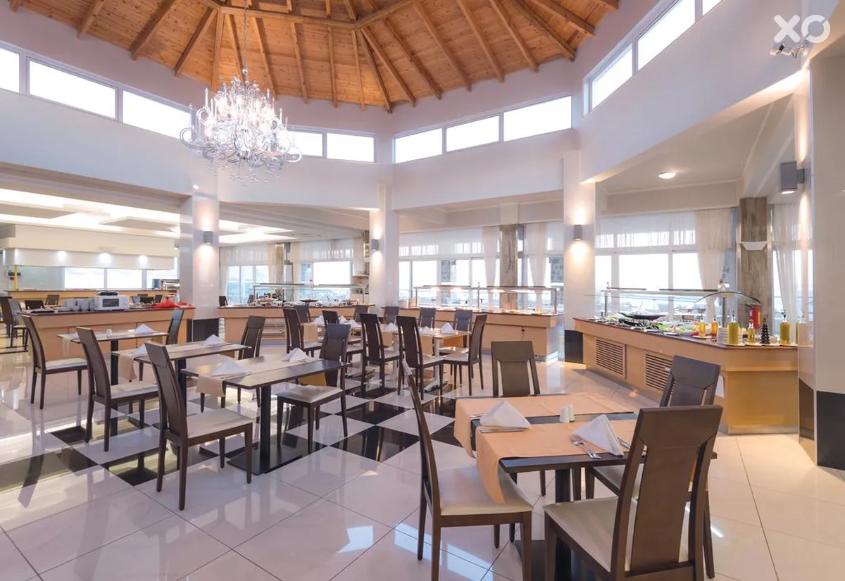 Grand Blue Beach Hotel