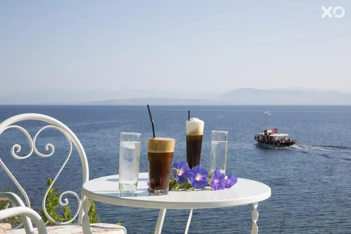 Aurora Beach Hotel