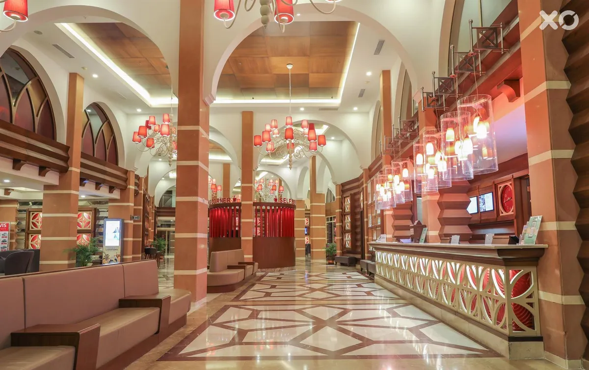 Club Mega Saray