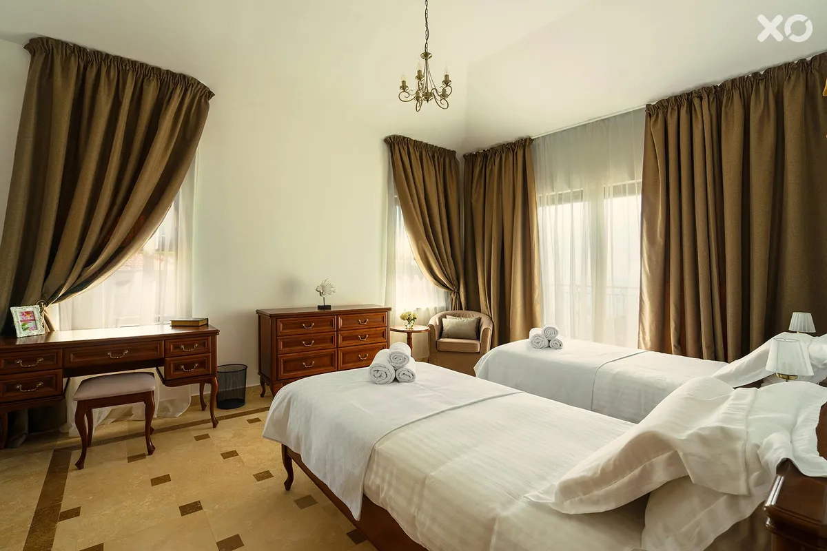 Oak Leaf Residences