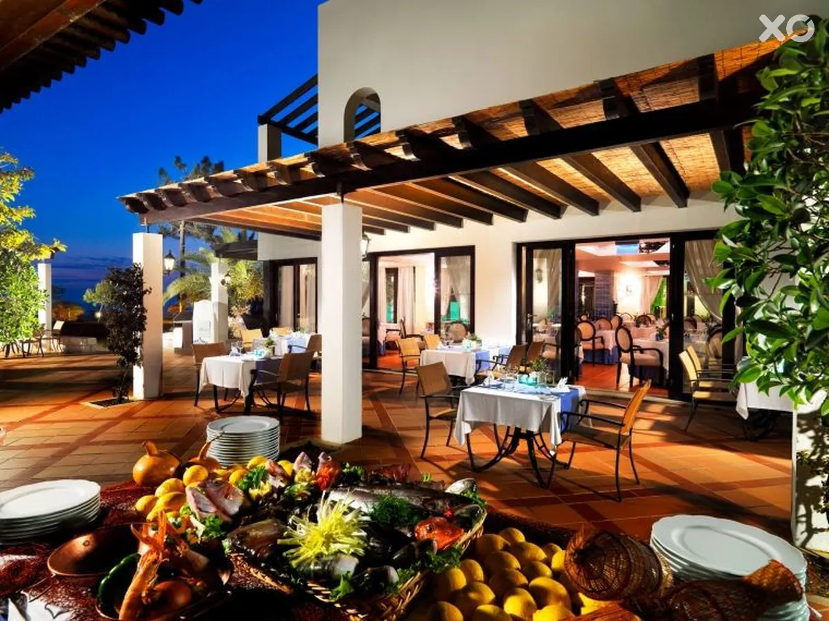 Pine Cliffs Hotel, Luxury Collection Resort