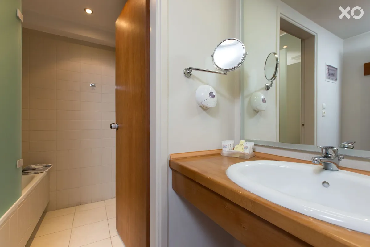 Bio Suites Hotel