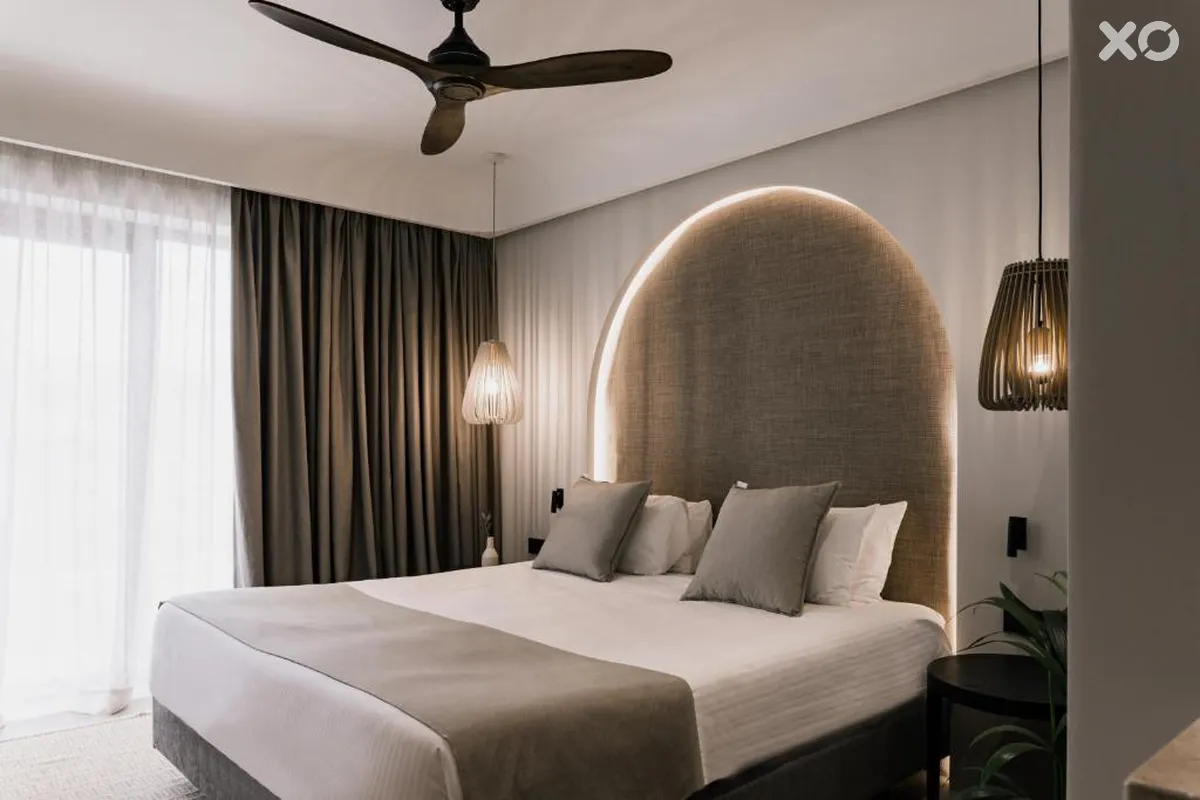 Paralos Venus Suites