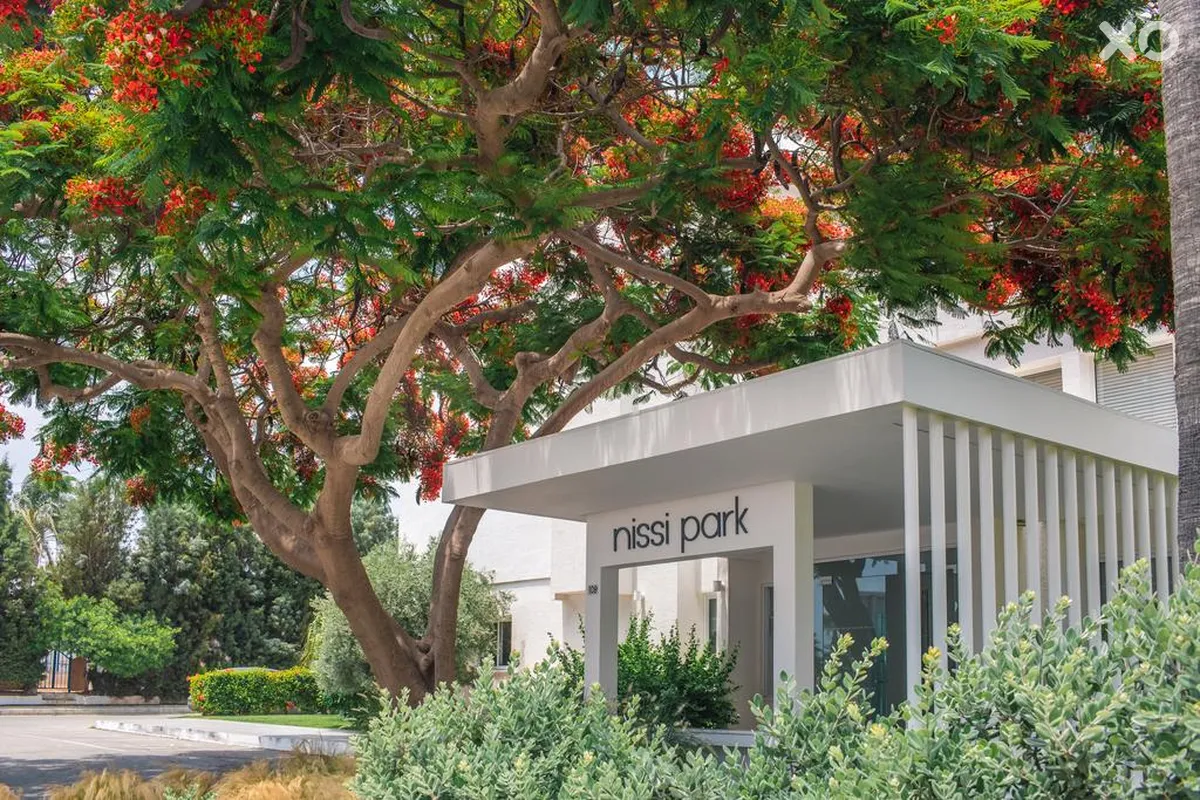 Nissi Park Hotel