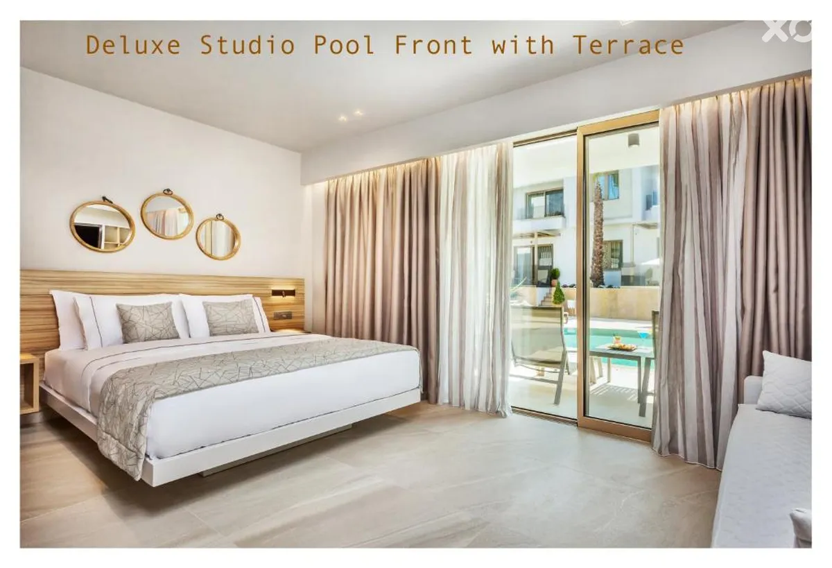 Pefki Deluxe Residences