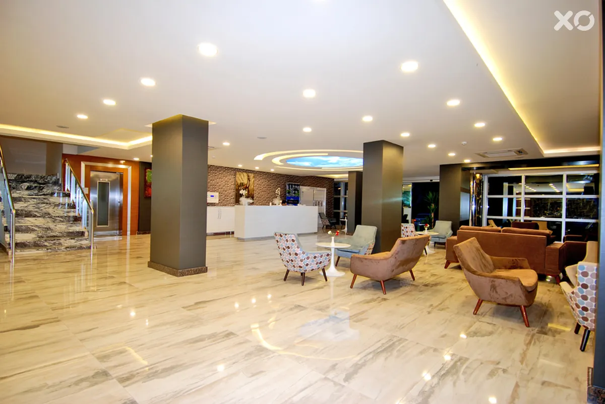Kleopatra Ramira Hotel