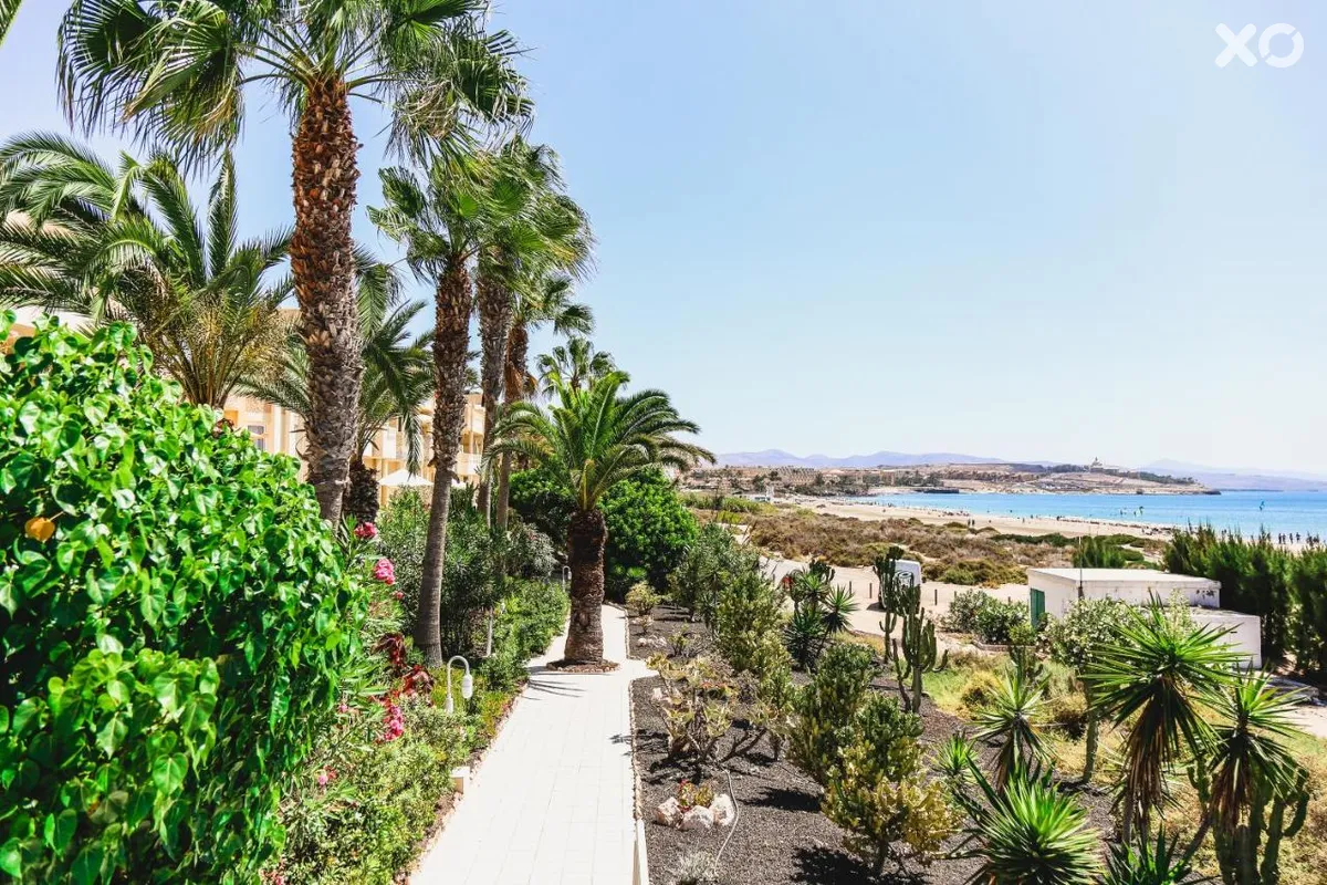 R2 Maryvent Beach Apartments