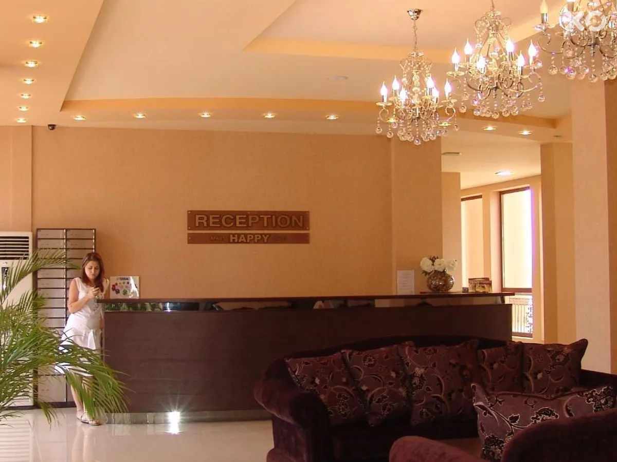 Happy Aparthotel & Spa