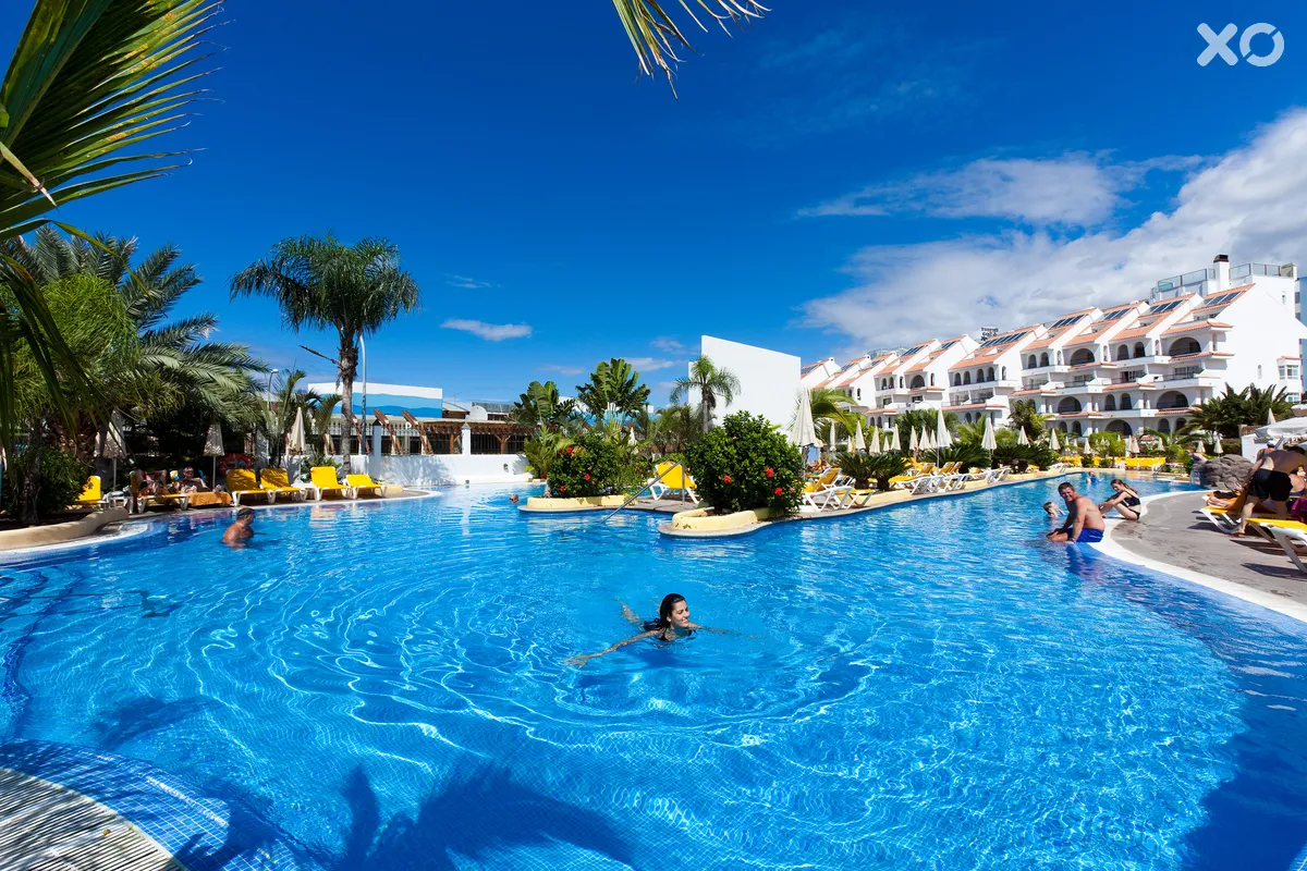 Paradise Park Fun Lifestyle Hotel
