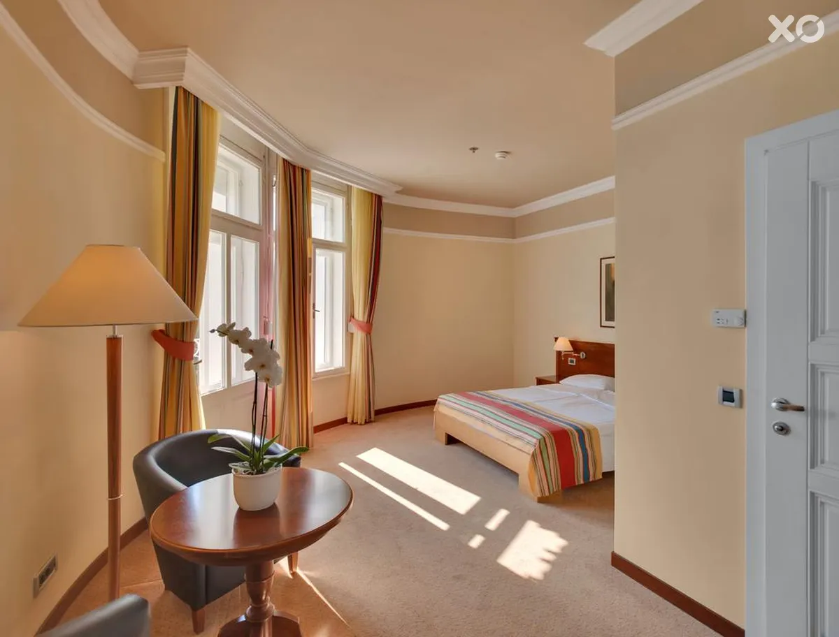 Bristol Hotel