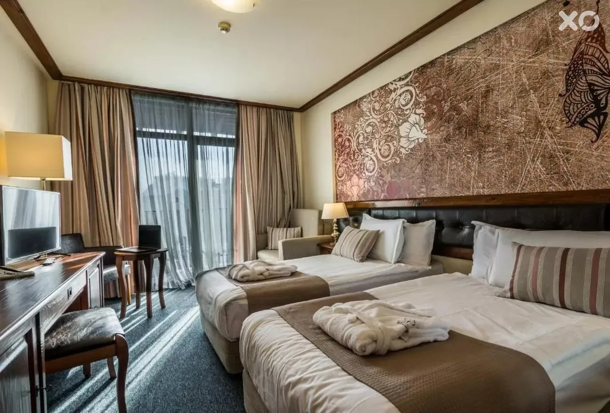 Platinum Hotel & Casino