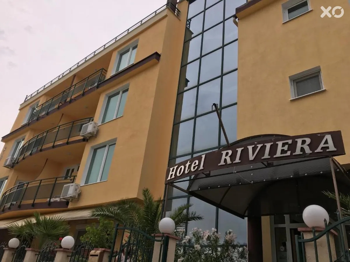 Riviera Hotel