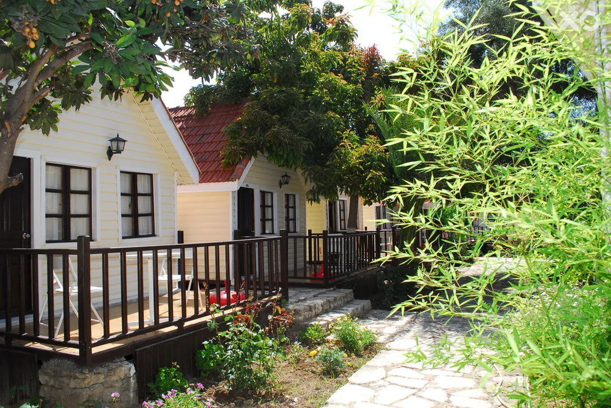 Nova Beach Hotel