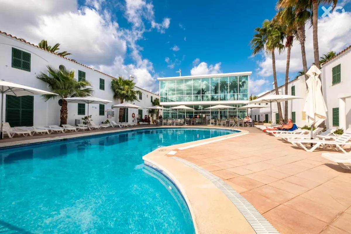 Cales de Ponent Apartments