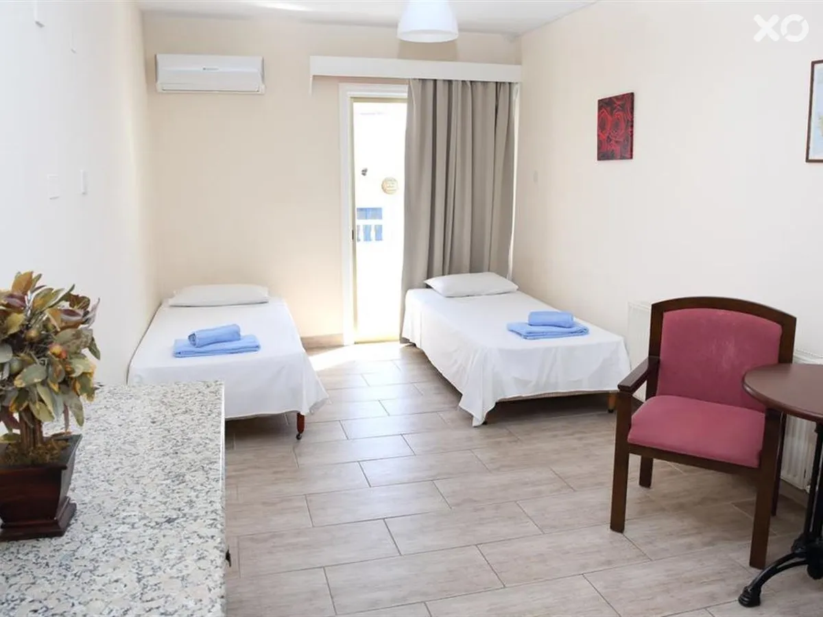 Antonis G Hotel Apartments
