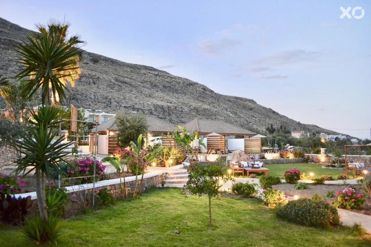 Caesars Gardens Hotel & Spa