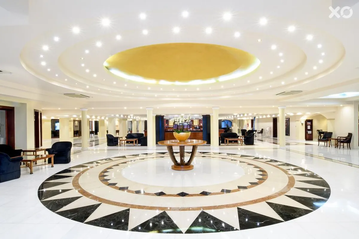 Mitsis Grand Hotel