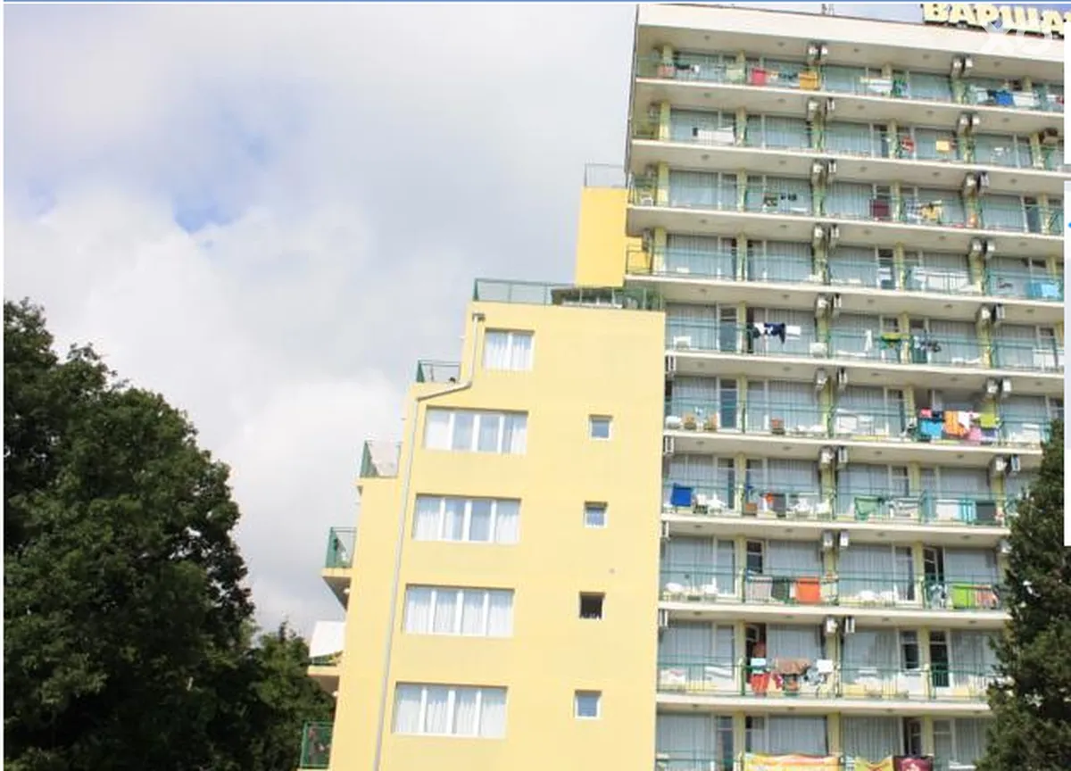 Varshava Hotel