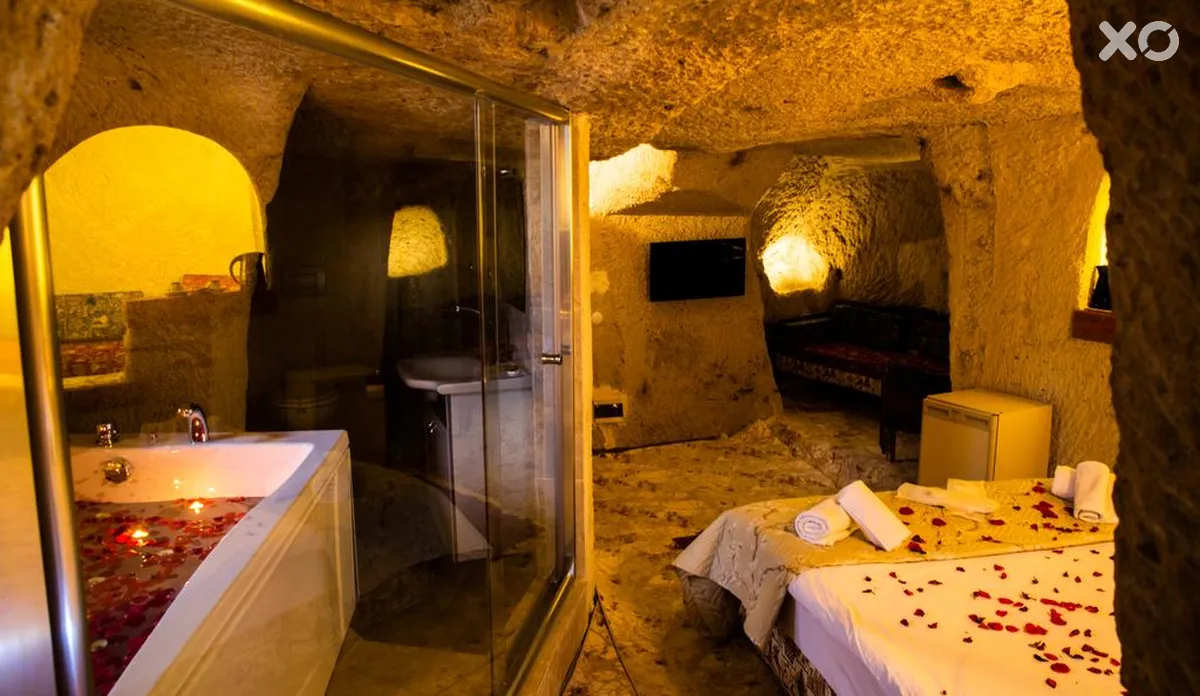 Unicorn Cave Hotel