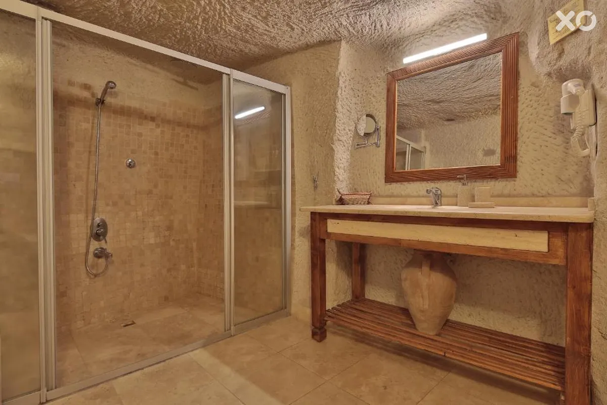 Amber Cave Suites