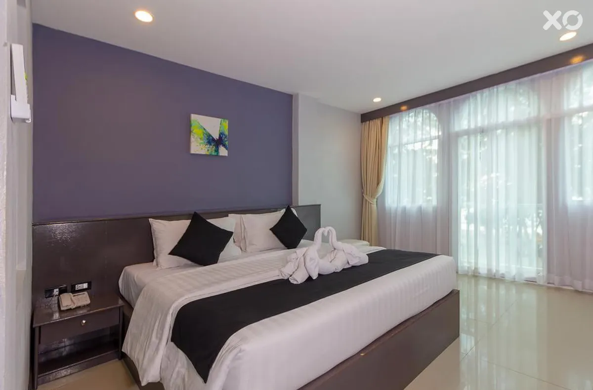Modern Living Hotel