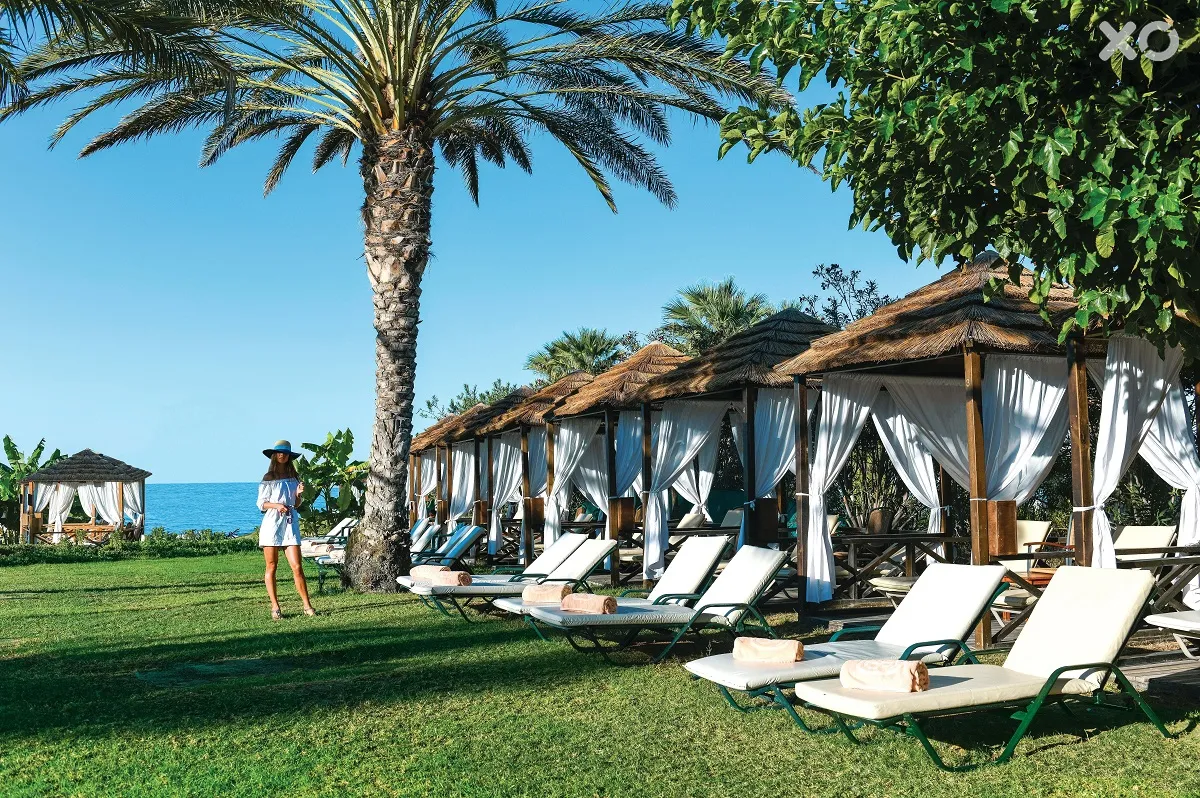 Constantinou Bros Athena Royal Beach Hotel