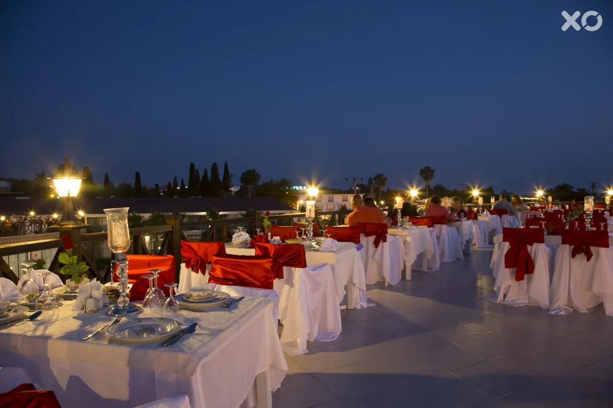 Sun Club Hotel Side