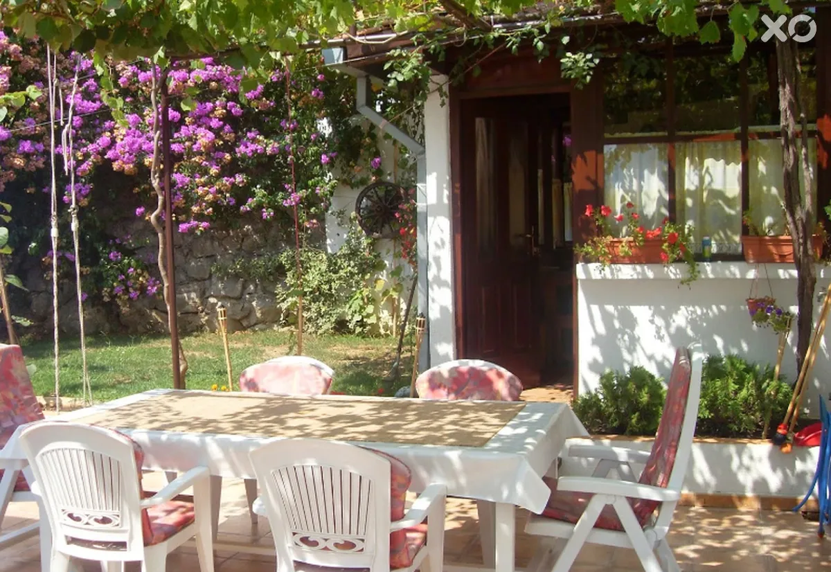 Lagator Villa