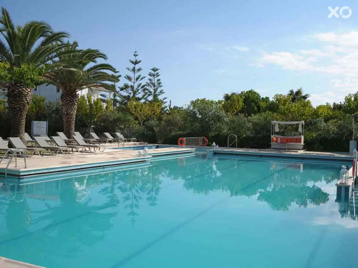 Sirocco Hotel