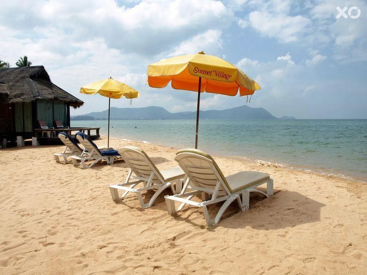 Sunset Village Beach Resort