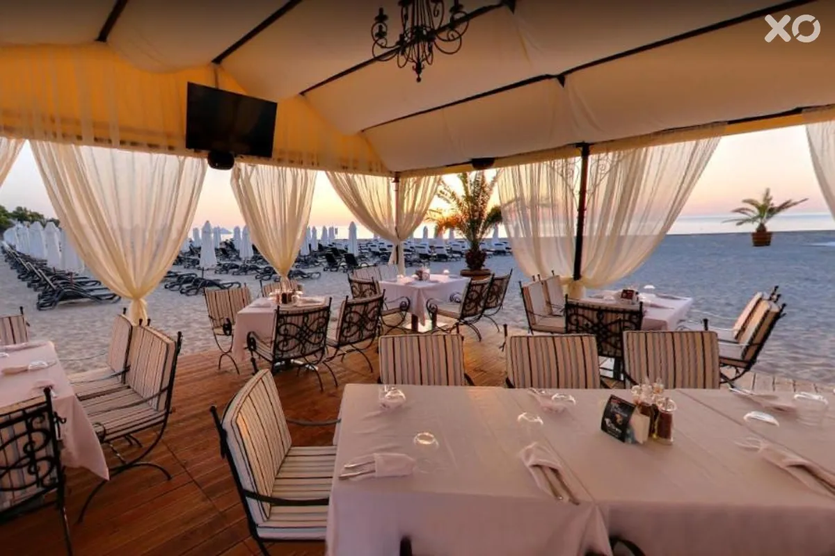 Oasis Resort & Spa
