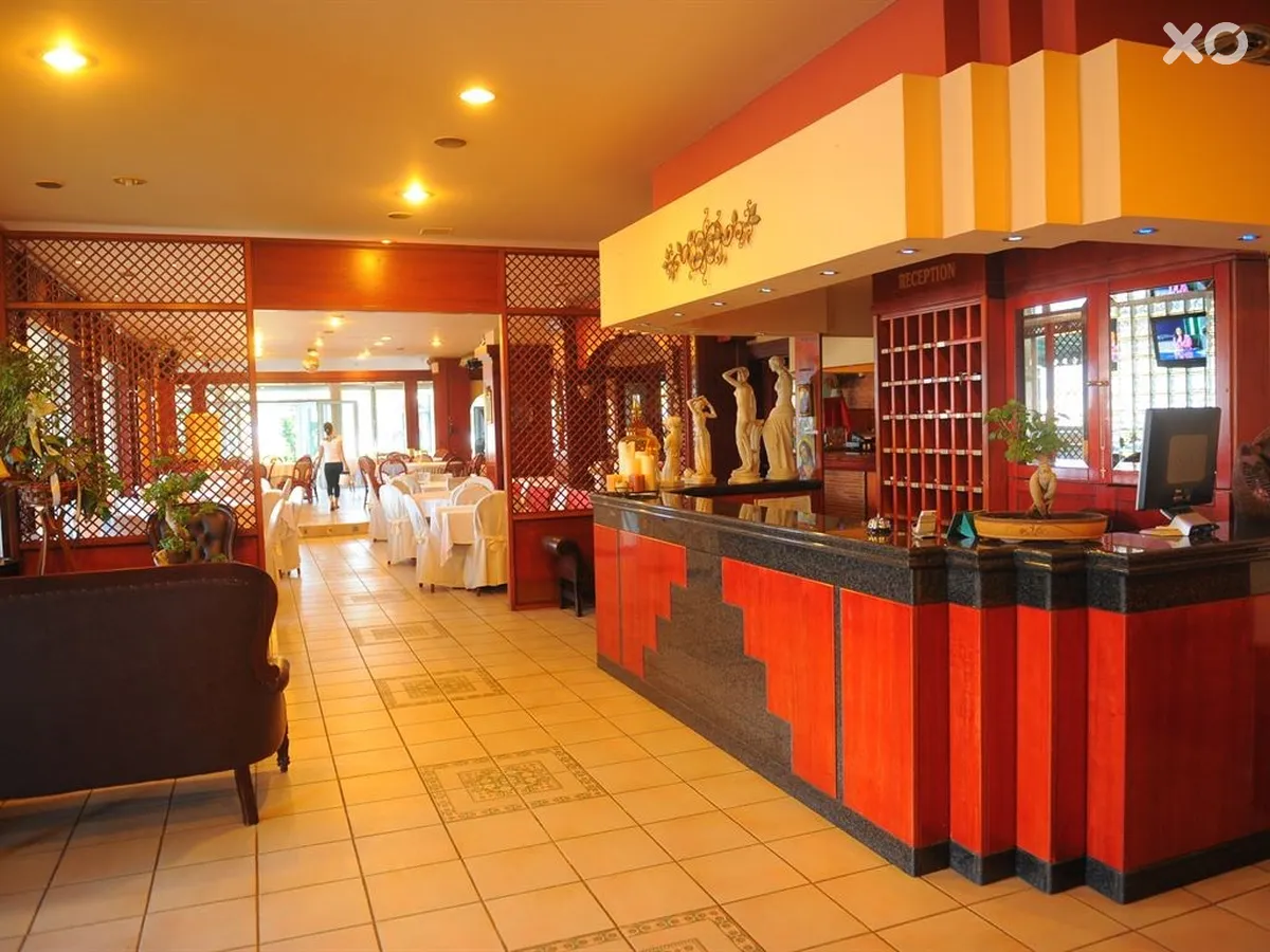 Platon Beach Hotel
