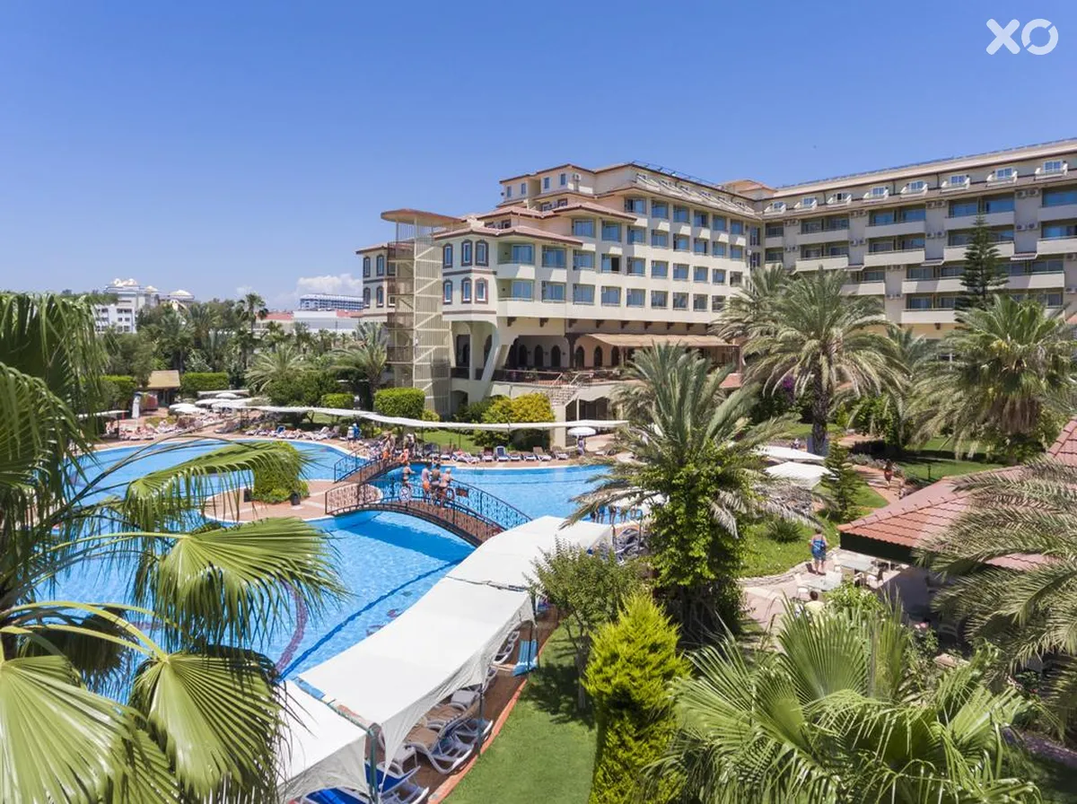 Nova Park Hotel