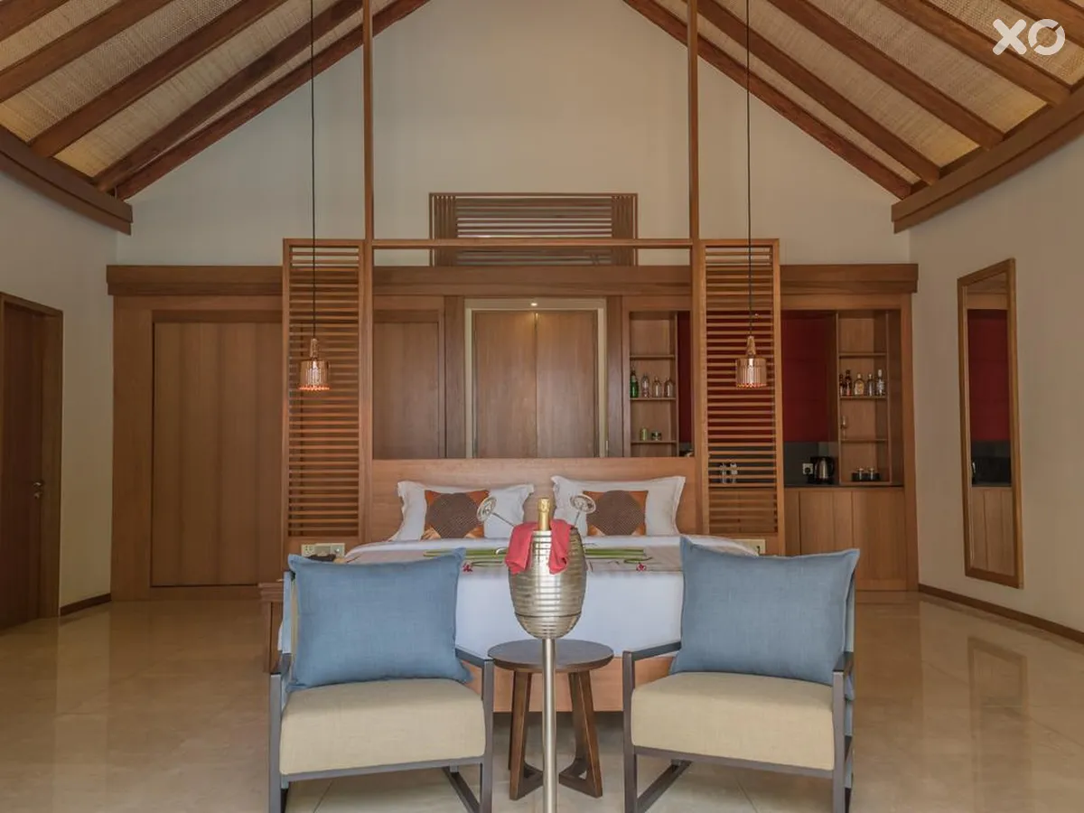 Furaveri Island Resort & Spa