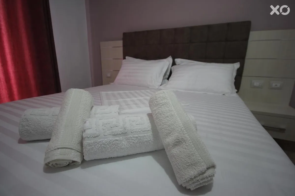 Julia Hotel