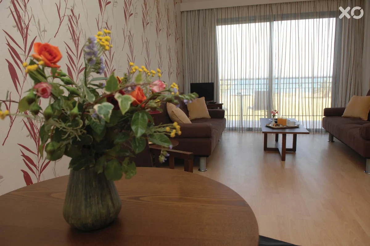 Natura Beach Hotel & Villas