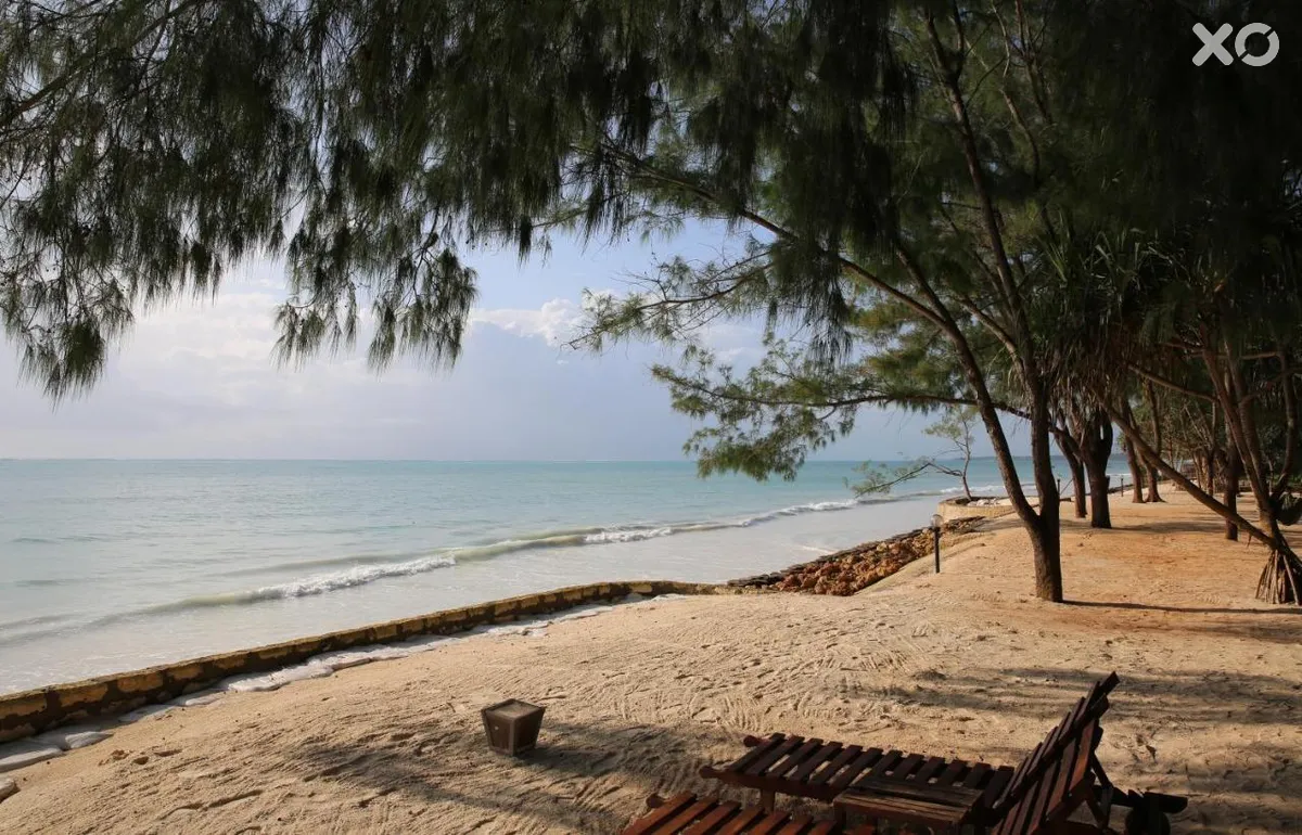 Sultan Sands Island Resort