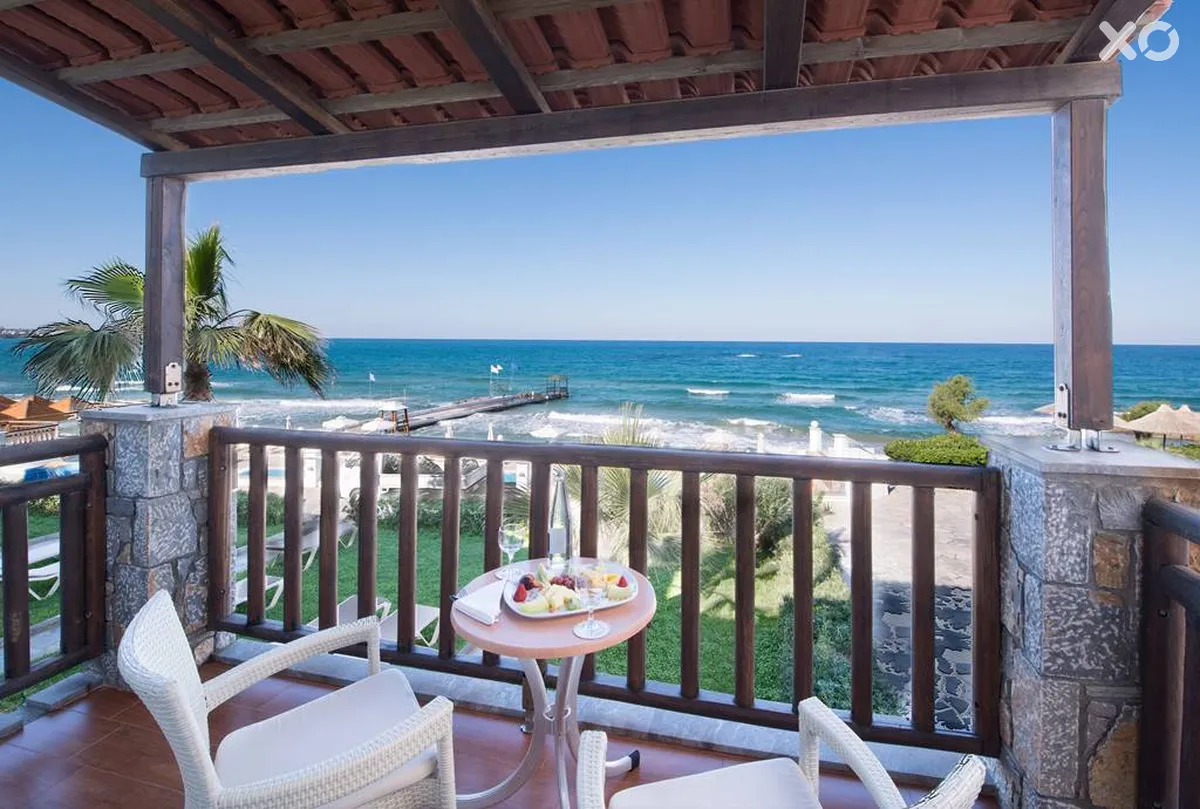 Alexander Beach Hotel & Village