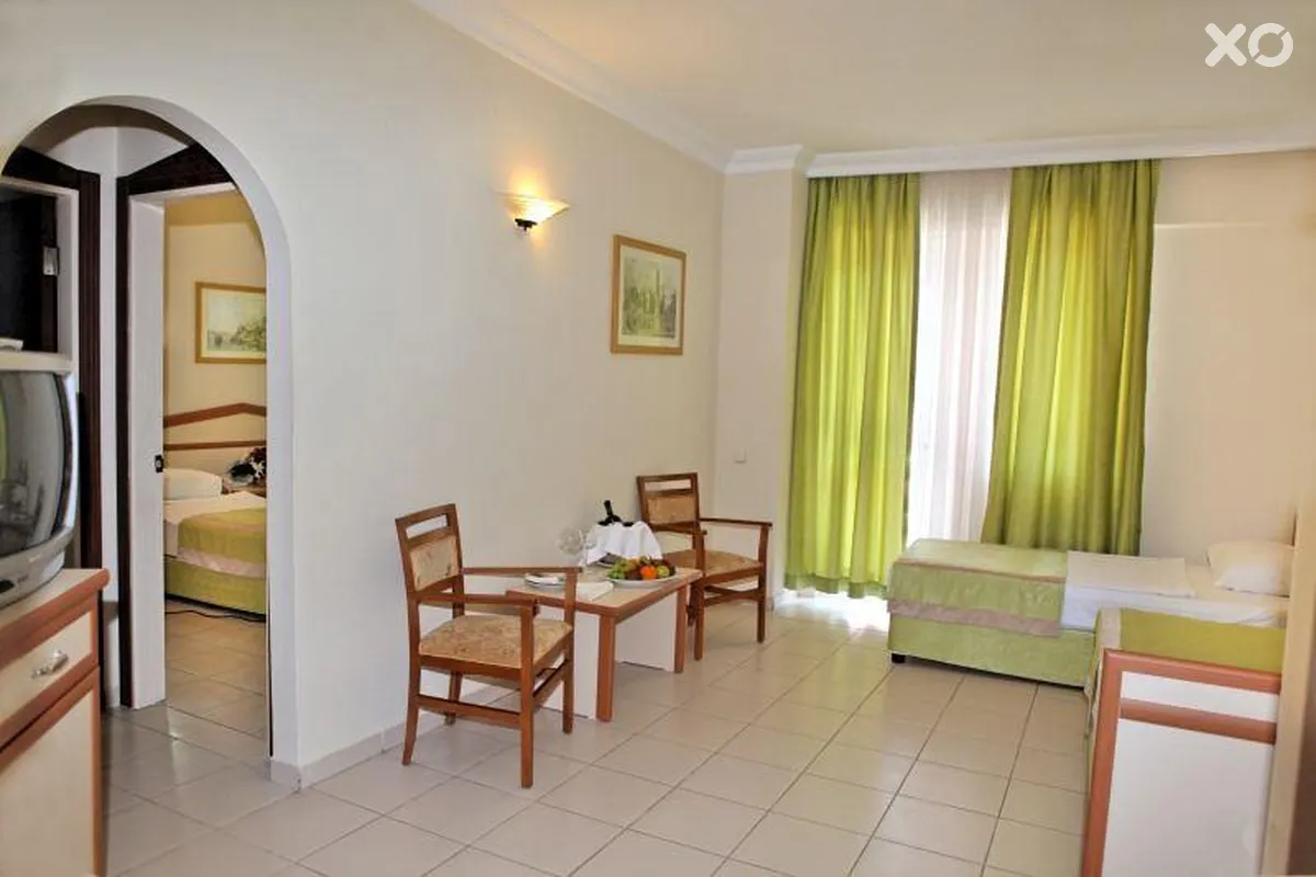 Blue Star Hotel
